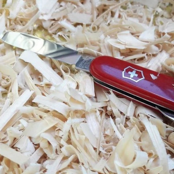 Victorinox Waiter - Red 5 Victorinox Waiter - Red