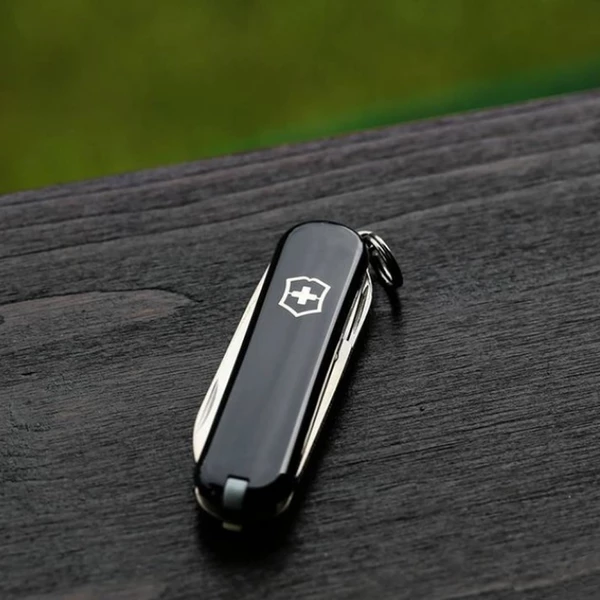 Victorinox Executive - Black 6 Victorinox Executive - Black