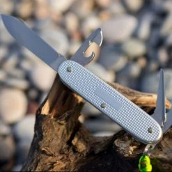 Victorinox Pioneer Alox