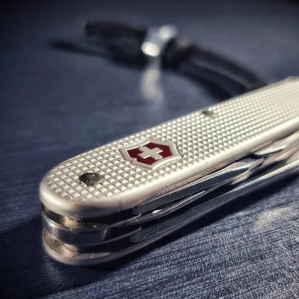 Multi-Tools Victorinox Pioneer X Alox - Silver 5 Multi-Tools Victorinox Pioneer X Alox - Silver
