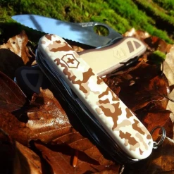 Victorinox Huntsman - Desert Camo