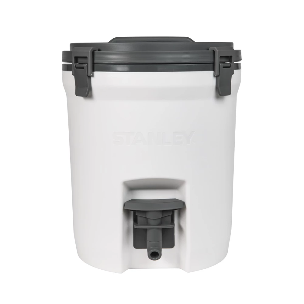 Stanley AdventureWater Jug 2 Gallon 4 Stanley AdventureWater Jug 2 Gallon