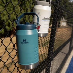 Stanley Iceflow Flip Straw Jug 64oz - Hammertone Green
