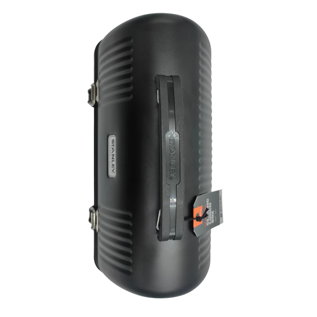 STANLEY® Bundle Classic Lunchbox 10QT Black + Tray 7 STANLEY® Bundle Classic Lunchbox 10QT Black + Tray