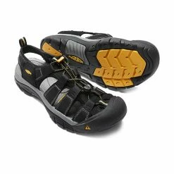 Keen Newport H2 (Men) - Black