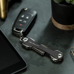Keysmart Compact Key Holder 39 Keysmart Compact Key Holder