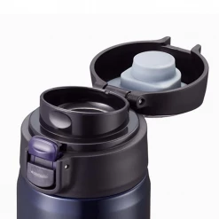 Peacock 0.70L Light Weight One Touch Bottle - Black 8 Peacock 0.70L Light Weight One Touch Bottle - Black