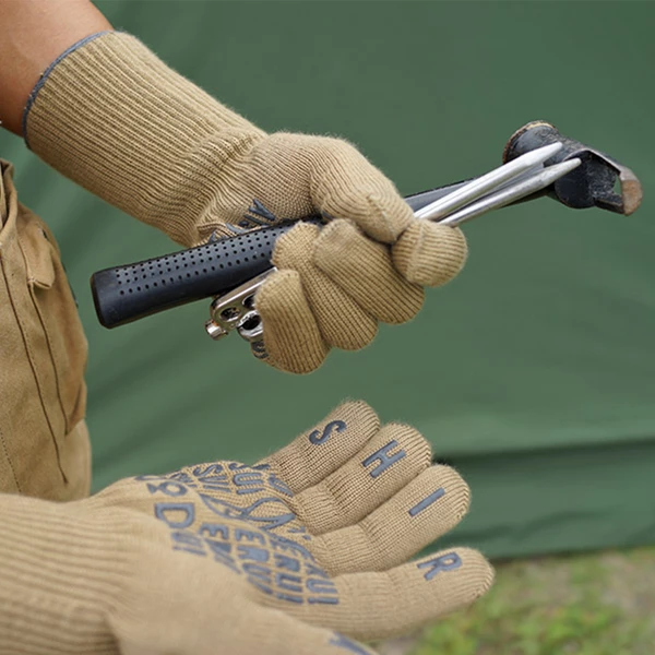 DoD Atsui-No-Ikeru Shirankedo Camp Glove 13 DoD Atsui-No-Ikeru Shirankedo Camp Glove