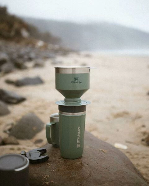 Stanley Classic Pour Over Hammertone Green 6 Stanley Classic Pour Over Hammertone Green