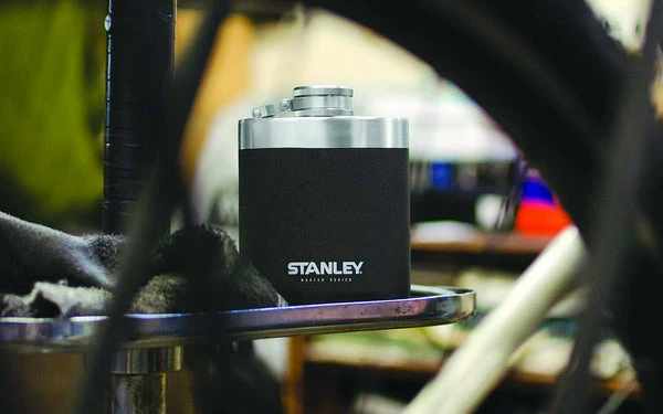 Stanley Master Flask Black 8oz 13 Stanley Master Flask Black 8oz