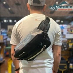 Caribee Squall 2.0 Waist Bag 9 Caribee Squall 2.0 Waist Bag