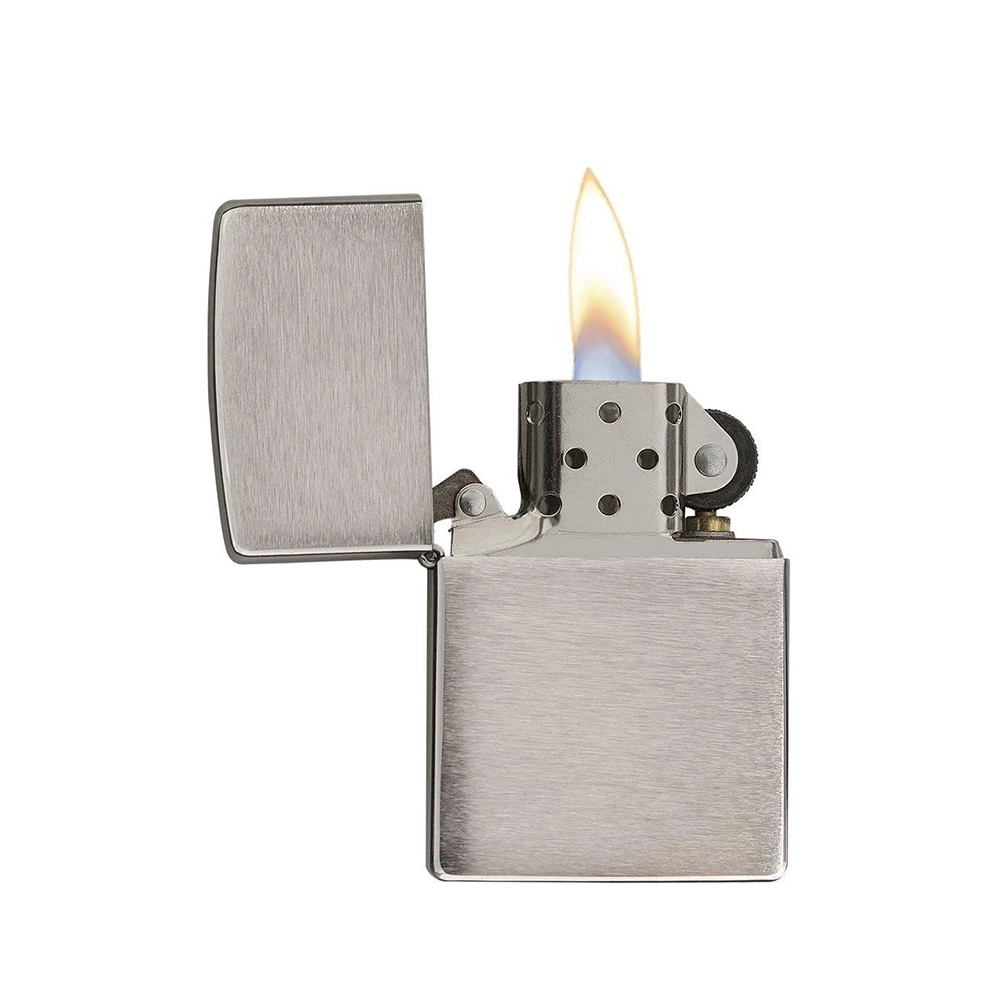 Zippo 200 Classic Brushed Chrome - Refillable Windproof Lighter 4 Zippo 200 Classic Brushed Chrome - Refillable Windproof Lighter